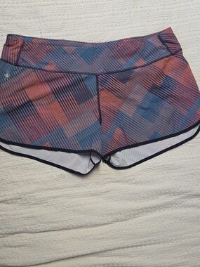 Smartwool Women's Merino Sport Lined Shorts Light Ocean Abyss Mountain Plaid SzL